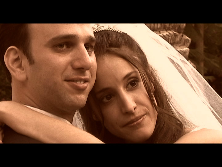 Photo montage slideshow presentations for weddings, bar mitzvahs, and corporate events